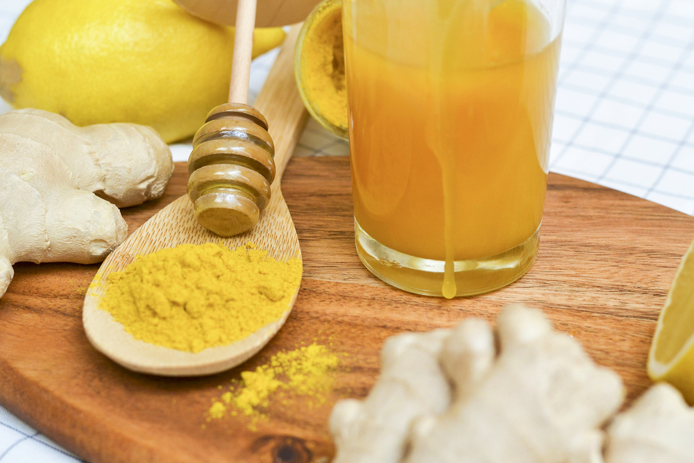 lam-dep-da-mat-bang-nghe-va-mat-ong